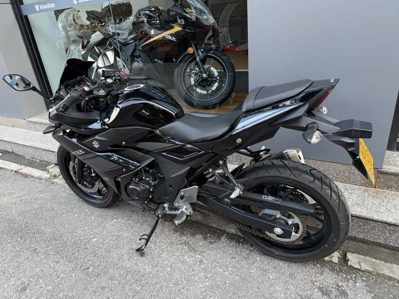 二手豪爵铃木GSX250R