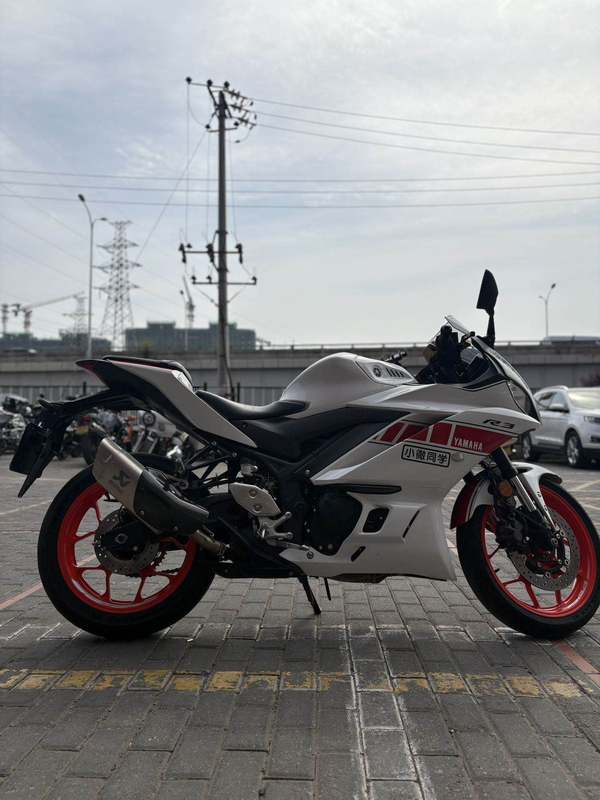 二手雅马哈YZF-R3