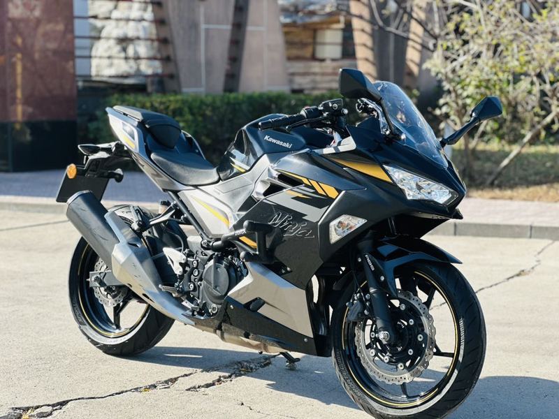 二手川崎Ninja 400