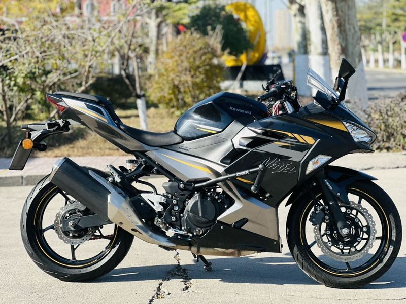 二手川崎Ninja 400