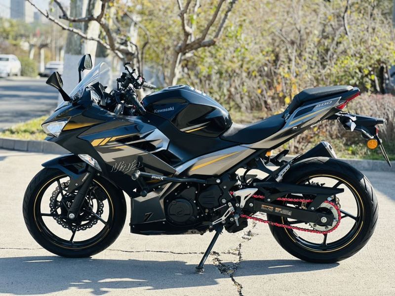 二手川崎Ninja 400