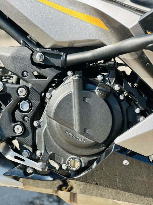 二手川崎Ninja 400