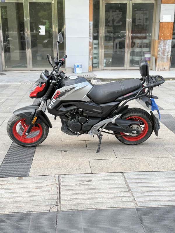 二手春风ST狒狒