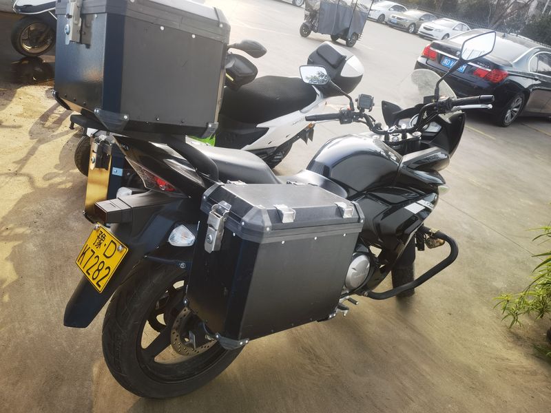 二手豪爵铃木骊驰 GW 250F