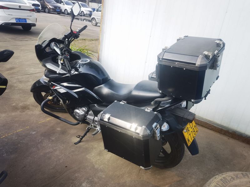 二手豪爵铃木骊驰 GW 250F