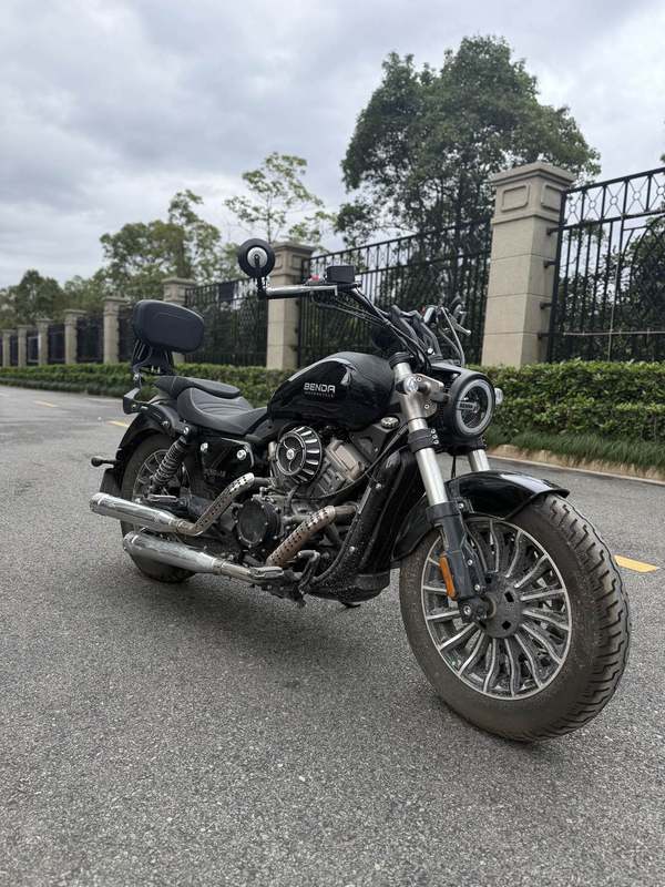 二手奔达Rock300 灰石