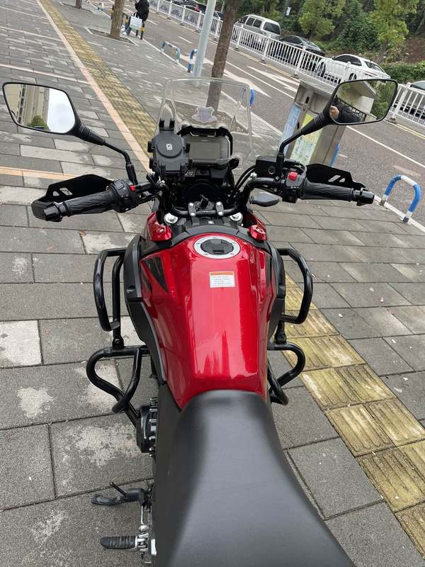 二手豪爵铃木DL250