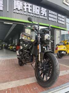 二手贝纳利幼狮 Leoncino 250