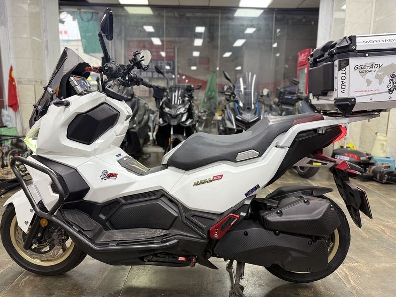 二手三阳哈士奇 Husky ADV150