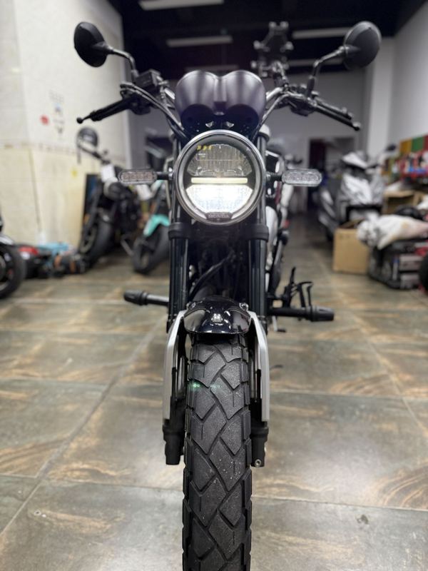 二手五羊本田鸷道 CB190SS