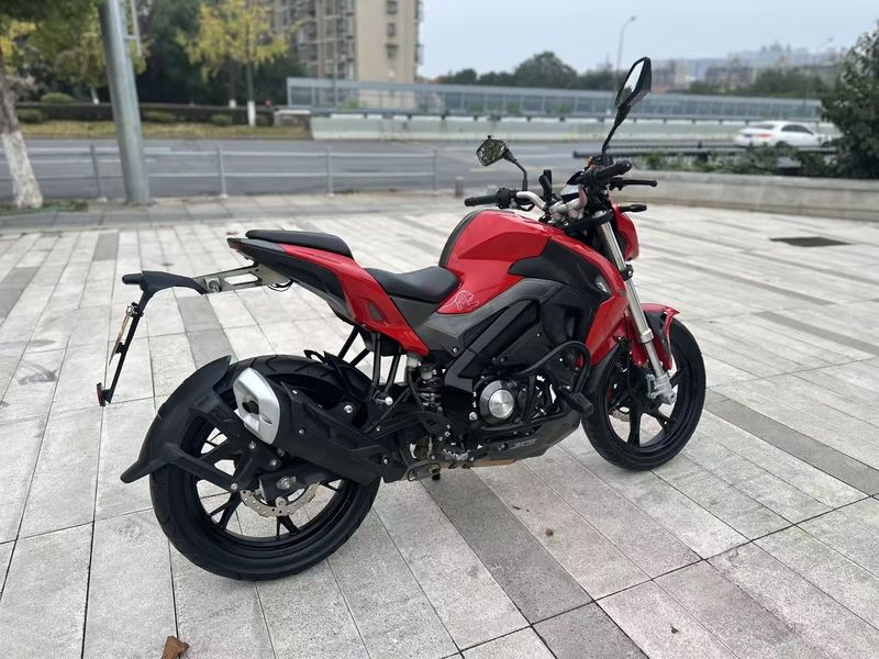 二手贝纳利小迅龙 BN150S