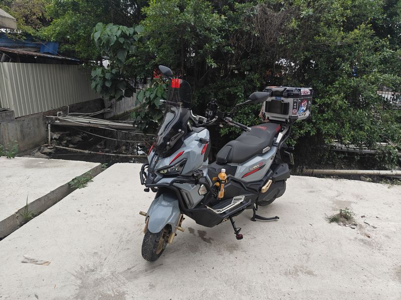 二手三阳哈士奇 Husky ADV150