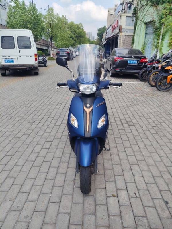 二手建设雅马哈巧格i