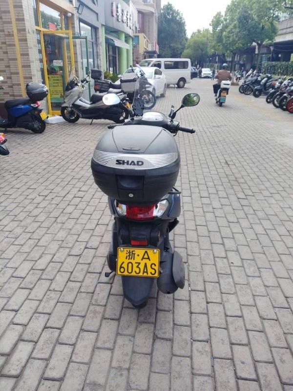 二手建设雅马哈巧格i