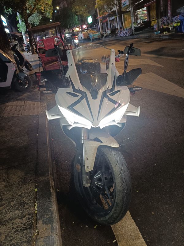 二手赛科龙RC250