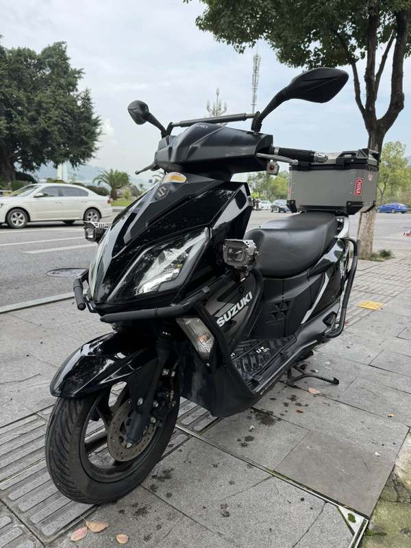 二手济南铃木UY125