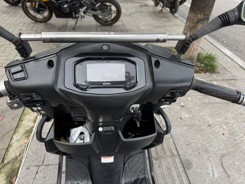 二手济南铃木UY125