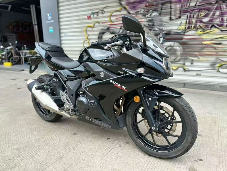 二手豪爵铃木GSX250R