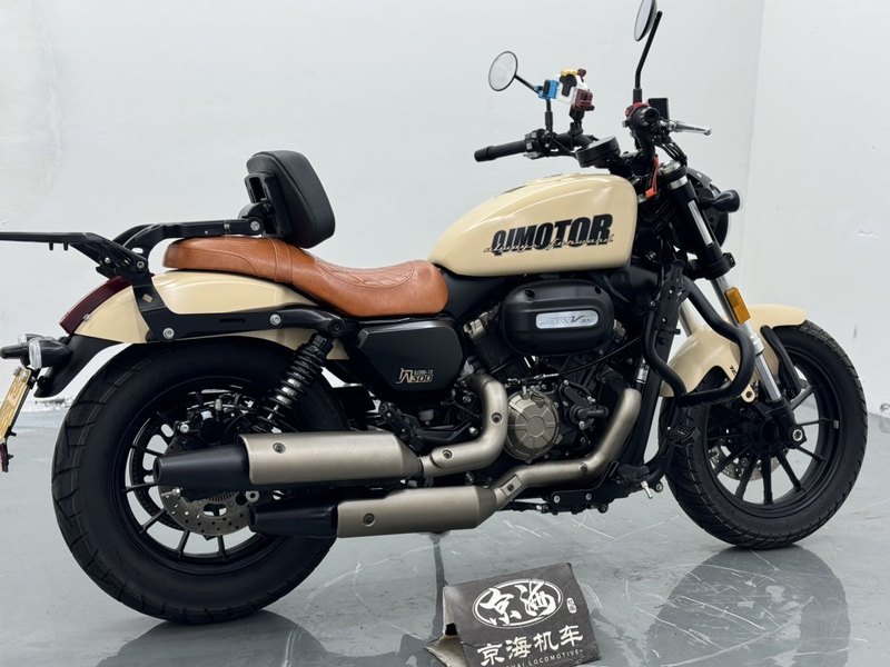 二手QJMOTOR闪300