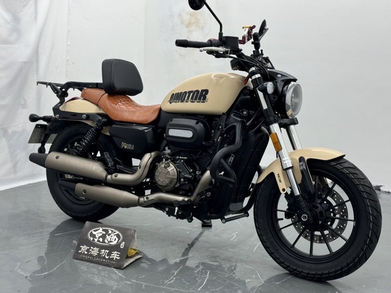 二手QJMOTOR闪300
