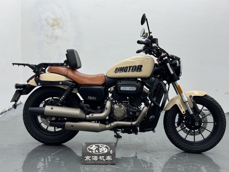 二手QJMOTOR闪300