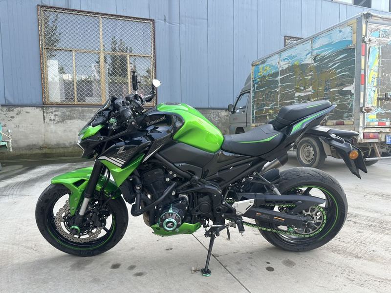 二手川崎Z900