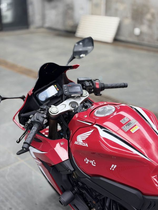 二手本田CBR650R