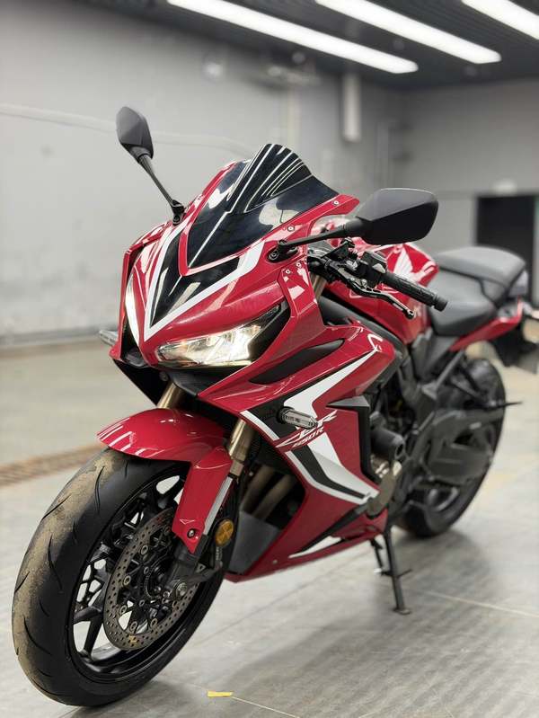二手本田CBR650R