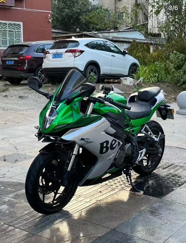 二手贝纳利龙卷风 Tornado 252R