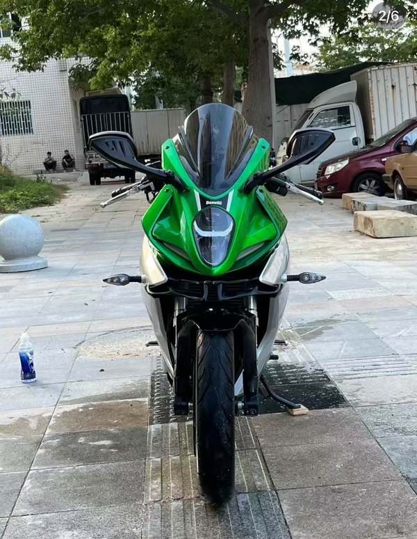 二手贝纳利龙卷风 Tornado 252R