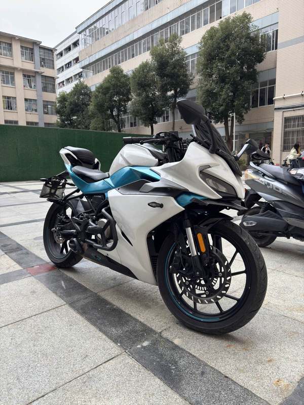 二手春风250SR