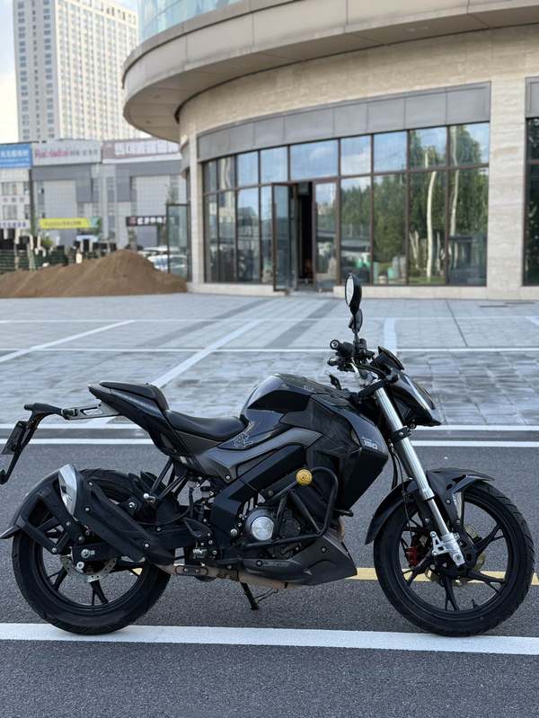 二手贝纳利小迅龙 BN150S