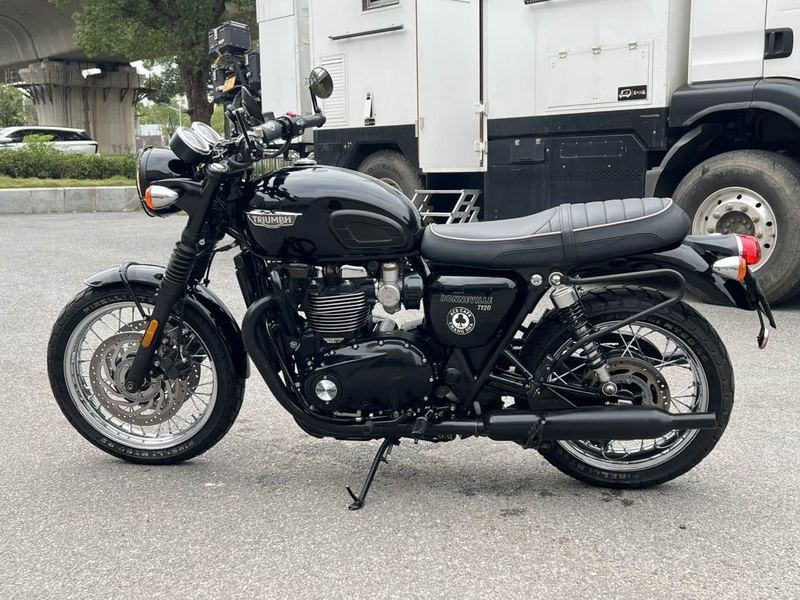 二手凯旋Bonneville T120