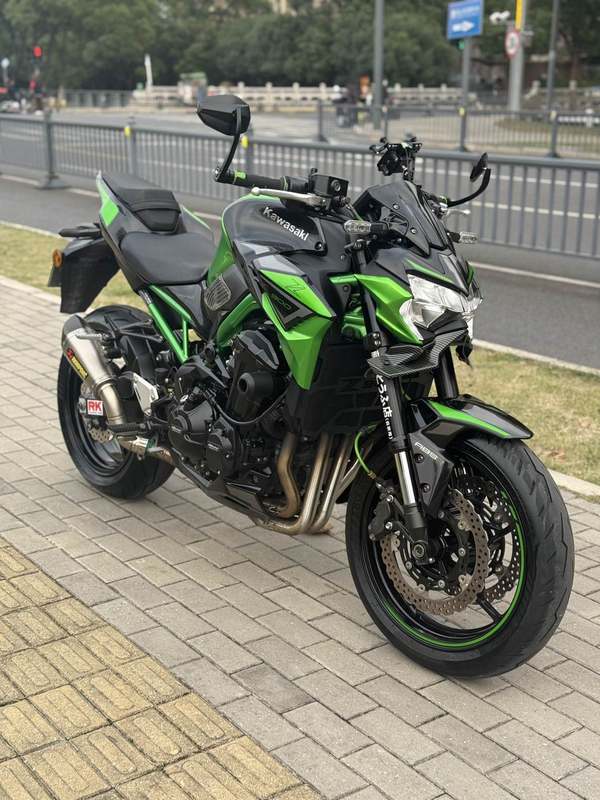 二手川崎Z900