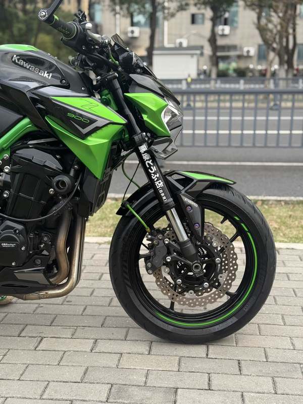 二手川崎Z900