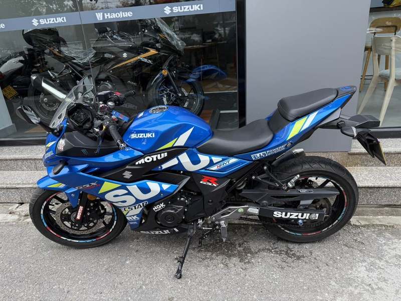 二手豪爵铃木GSX250R