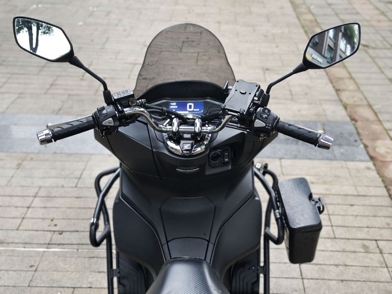 二手五羊本田PCX