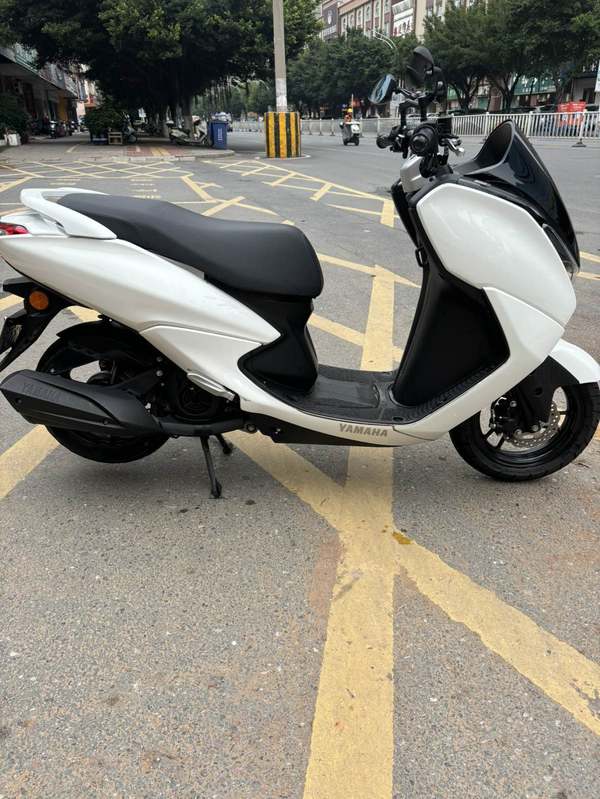 二手建设雅马哈巡鹰125