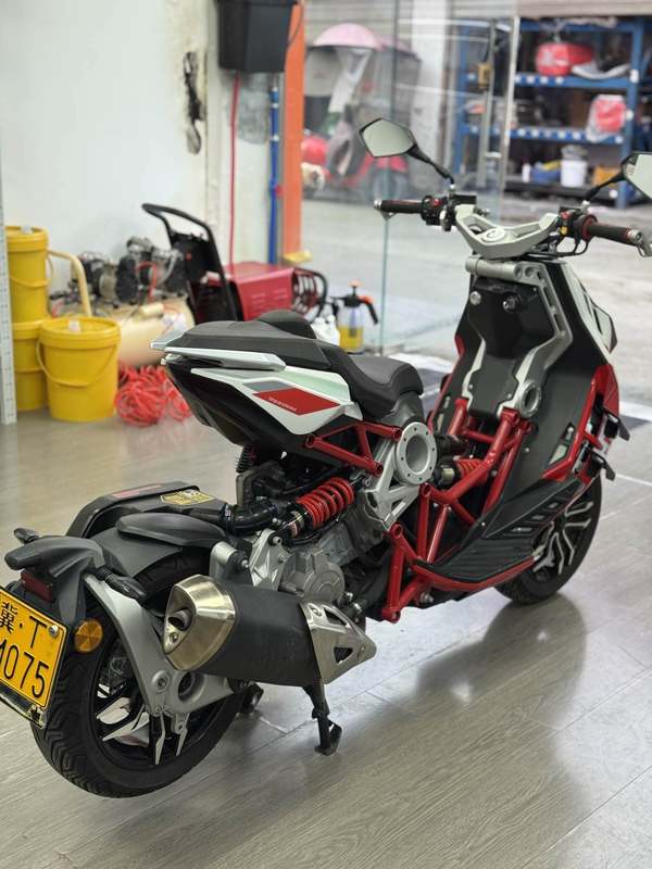 二手意塔杰特Dragster 200