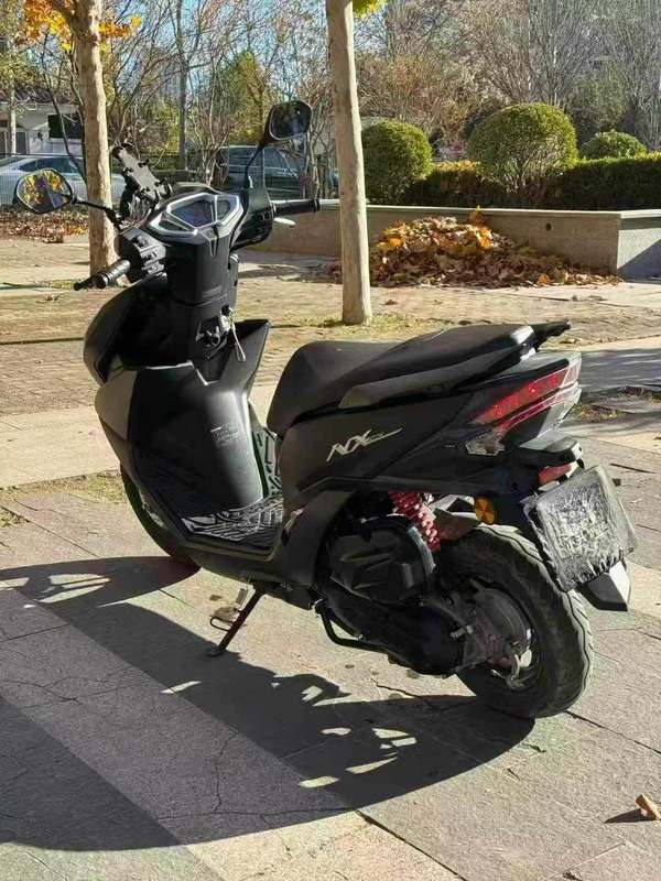 二手五羊本田NX125