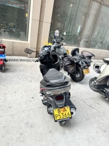 二手新大洲本田裂行 RX125Fi