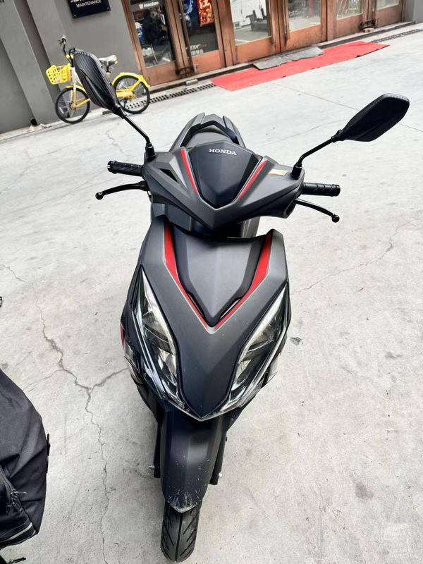 二手新大洲本田裂行 RX125Fi