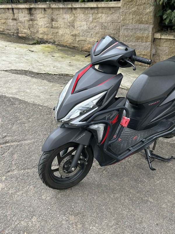 二手新大洲本田裂行 RX125Fi