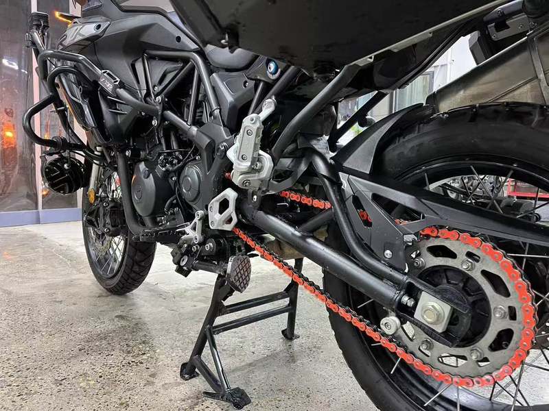 二手贝纳利金鹏 TRK502