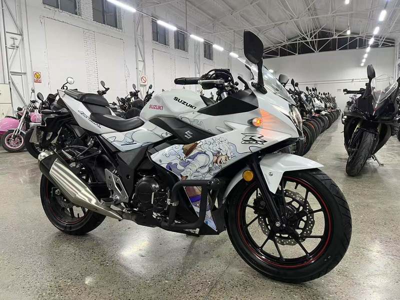 二手豪爵铃木GSX250R