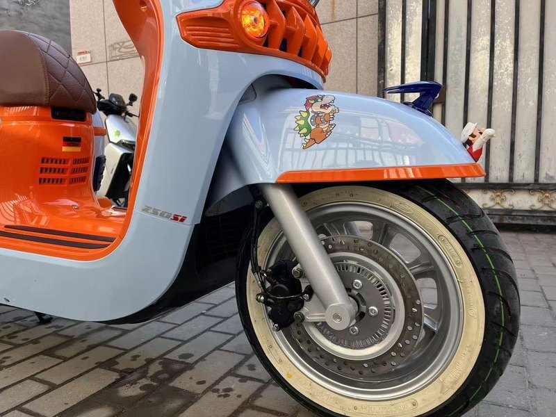 二手维多利亚Sixties 250Si