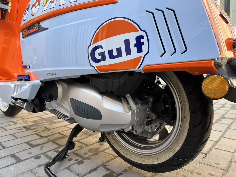 二手维多利亚Sixties 250Si