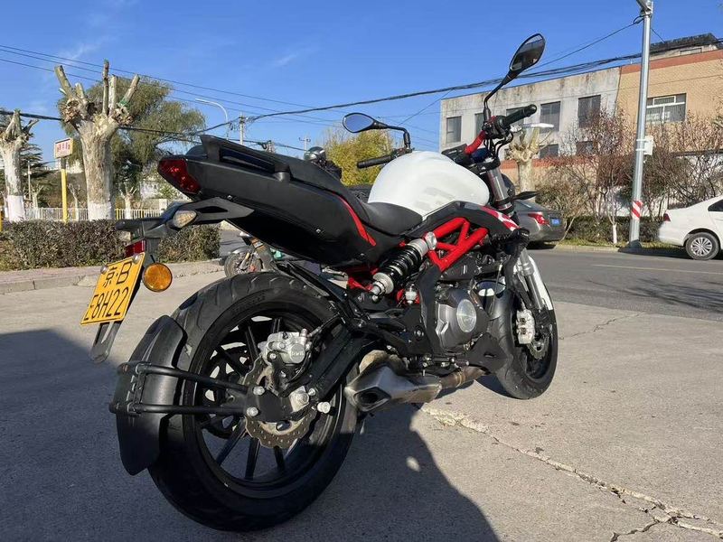 二手贝纳利蓝宝龙 BN302S