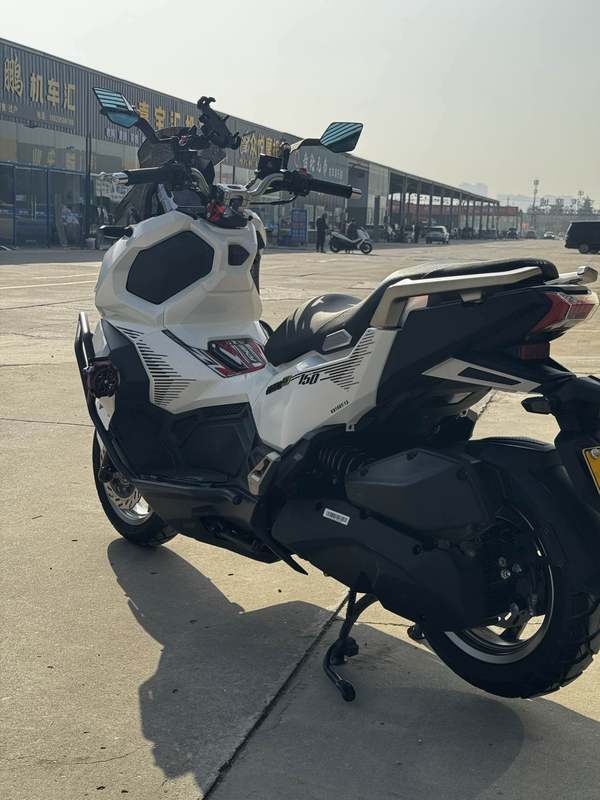 二手三阳哈士奇 Husky ADV150