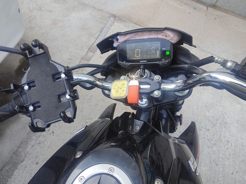 二手济南铃木极客飒 Gixxer 155 NK